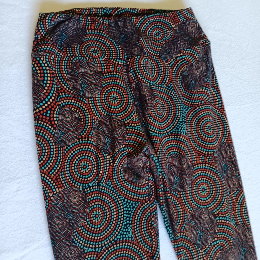 LuLaRoe Multicolor Dot Pattern Leggings Sz OS - Picture 3 of 7